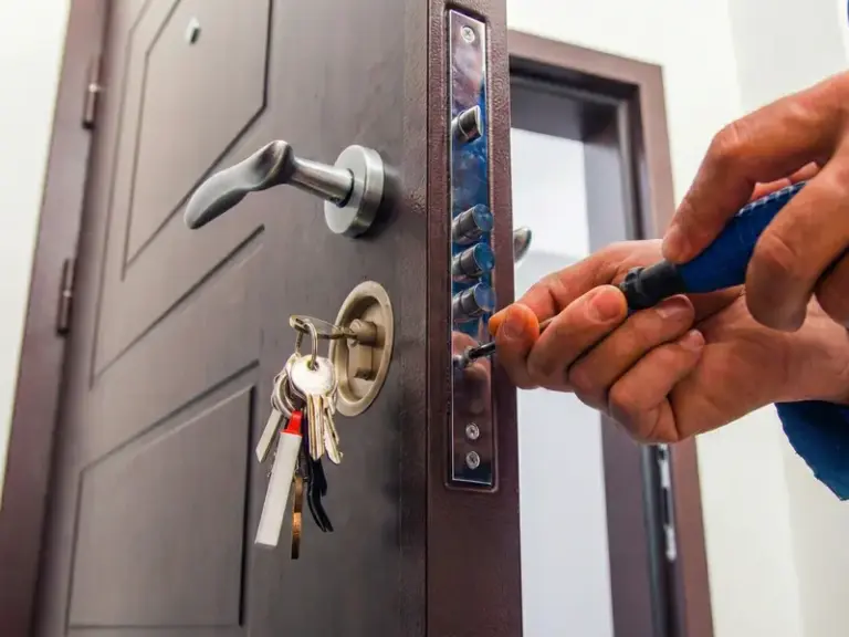 Porta blindada em São João de Meriti – instalação e manutenção